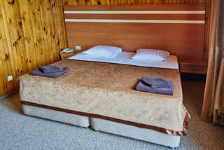 Гостиница Юлиана Евпатория Четырехместный номер «Комфорт»-1